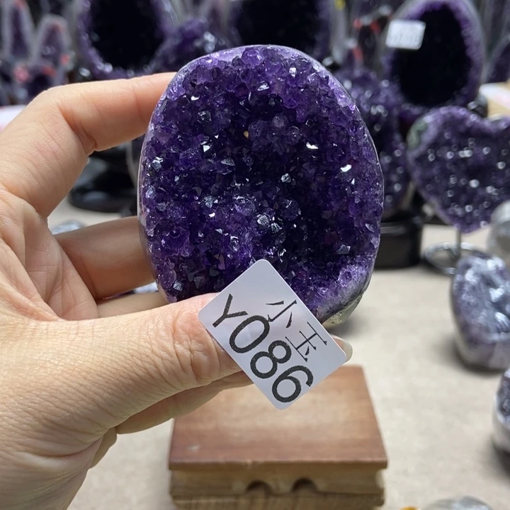 大型摆件（非配饰）未镶嵌水晶摆件