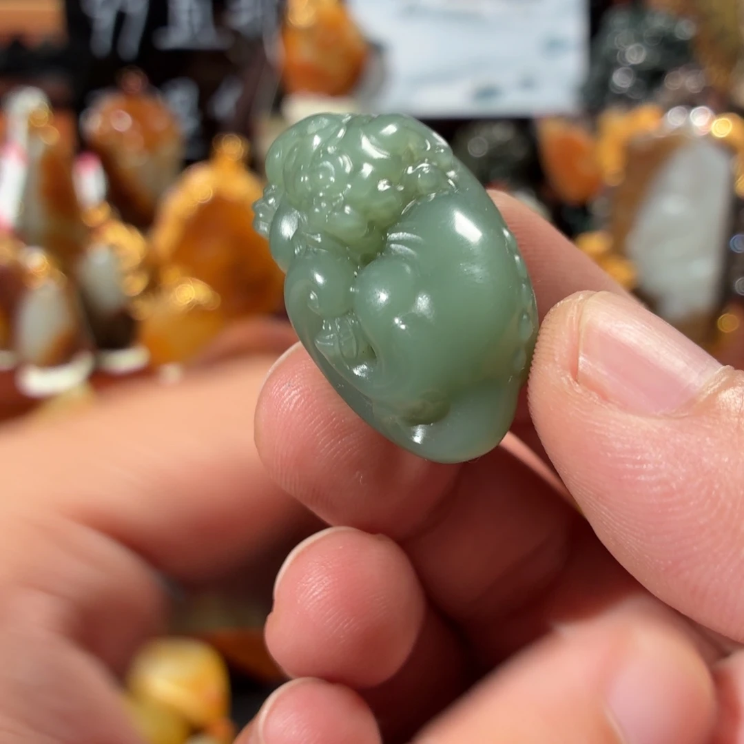 和田玉（碧玉）未镶嵌颈饰