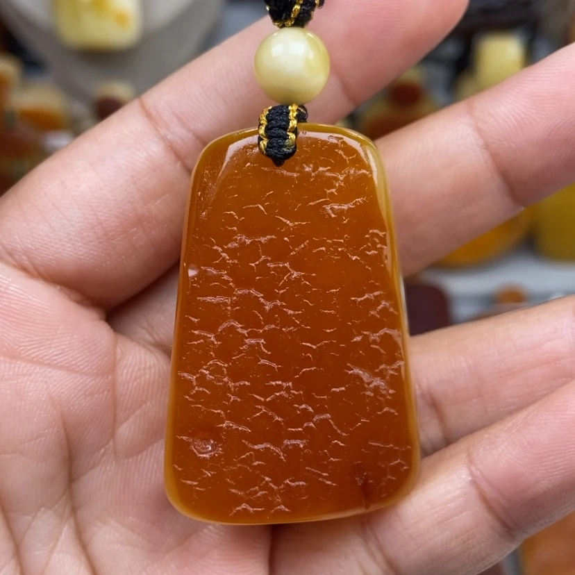 【闪购商品】琥珀颈饰未镶嵌