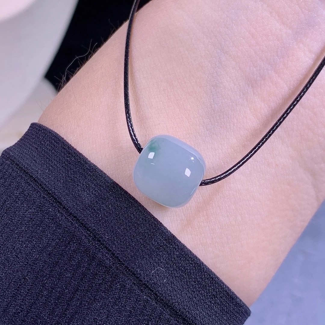 缅甸天然A货翡翠老料冰润细腻淡紫底飘花路路通吊坠单珠12.8×12.8