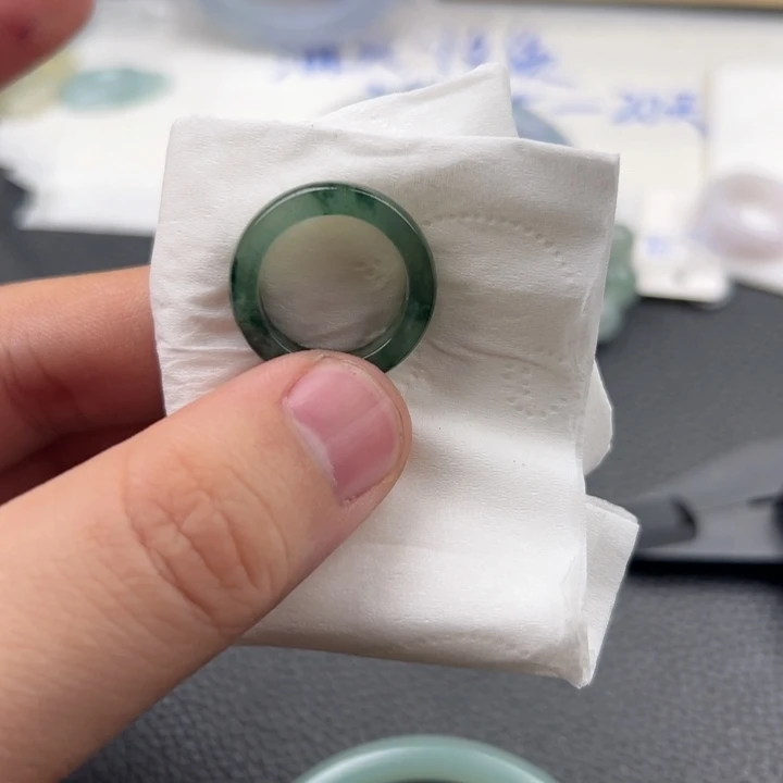 定制翡翠直径17➕未镶嵌筱*