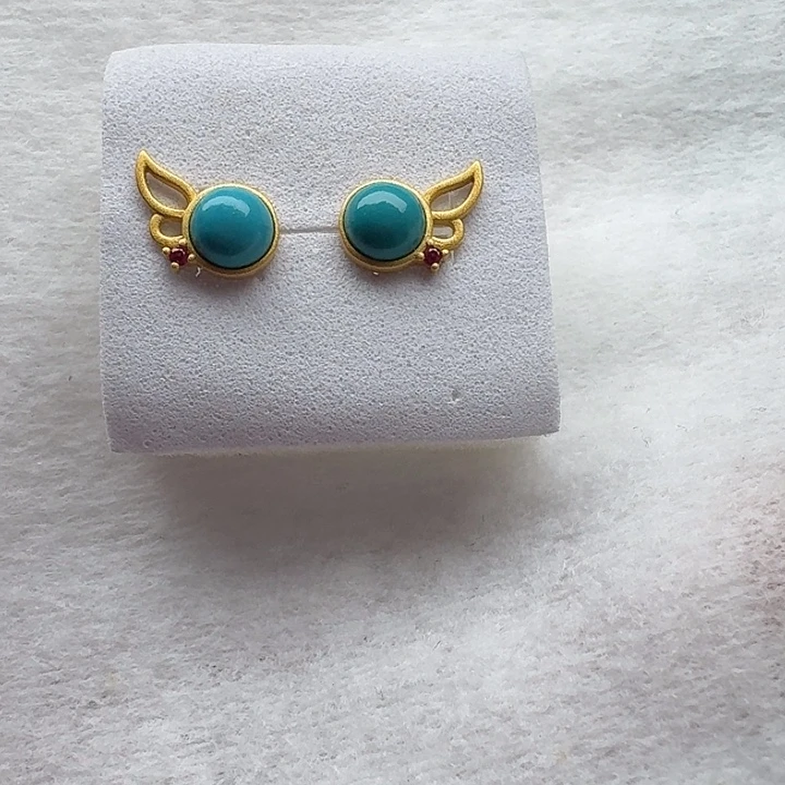 尺寸：7➕绿耳钉耳饰一对 时尚新款，女士款