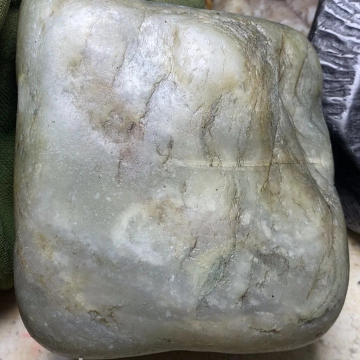 空***灵和田玉未镶嵌珠宝奇石65