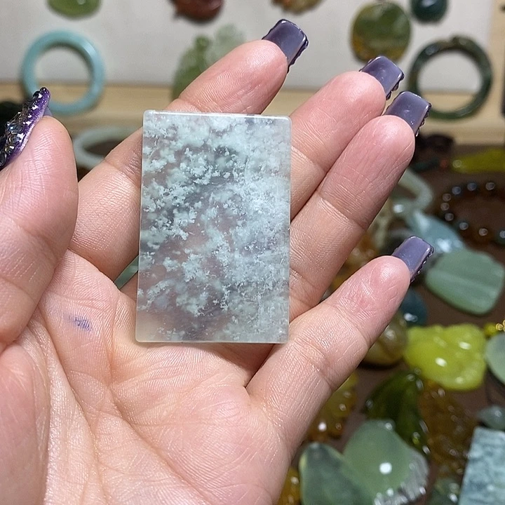 蛇纹石玉吊坠未镶嵌無*