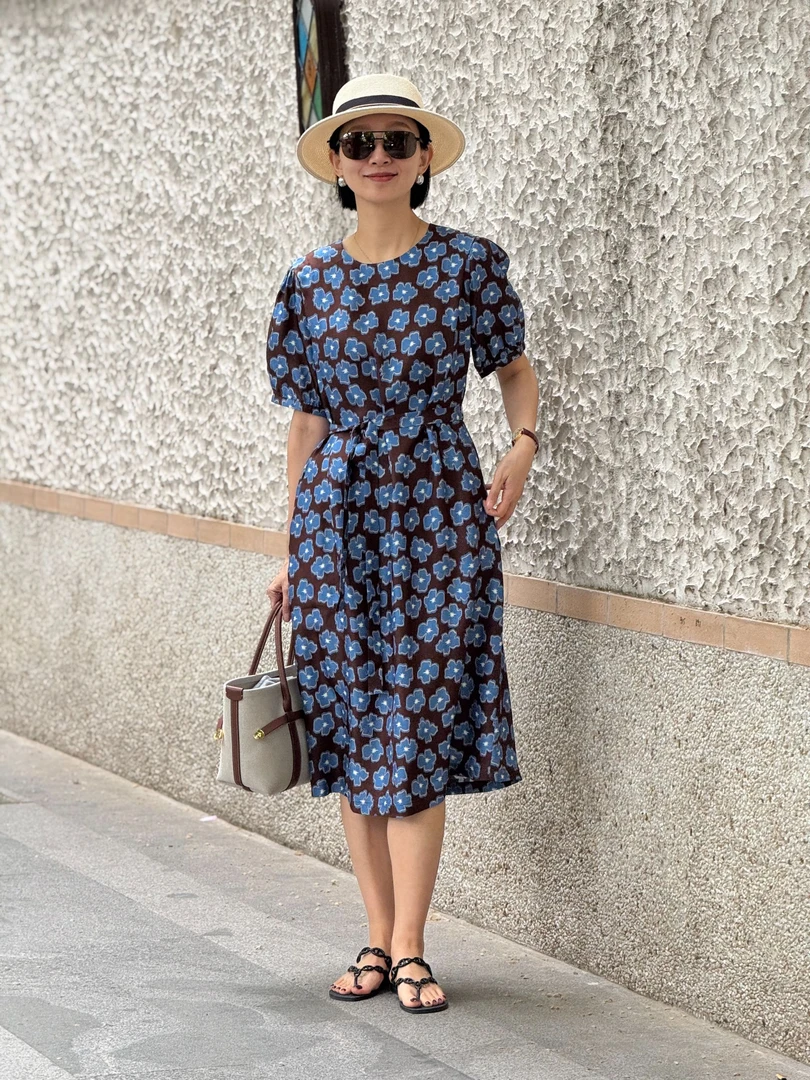 （YY推荐）月下花眠 显瘦蓝色时尚法式宽松复古夏季圆领花色连衣裙