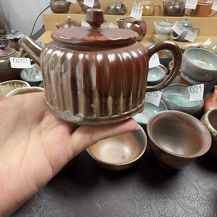 手工手作柴烧筋纹壶