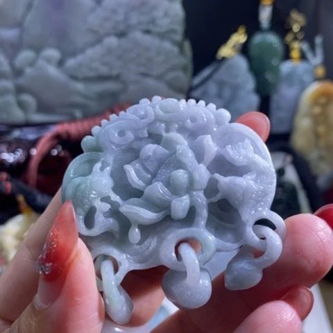 【闪购商品】颈饰未镶嵌翡翠鱼