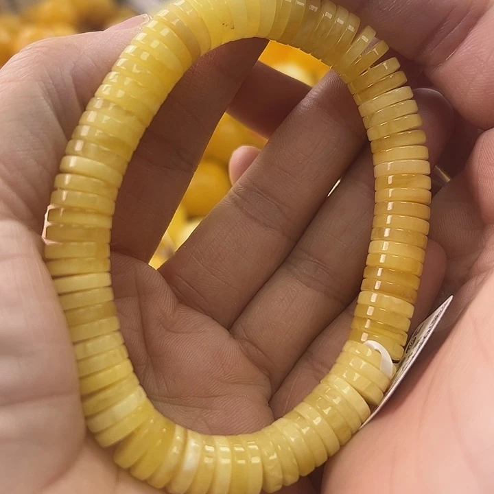 未镶嵌琥珀珠宝奇石