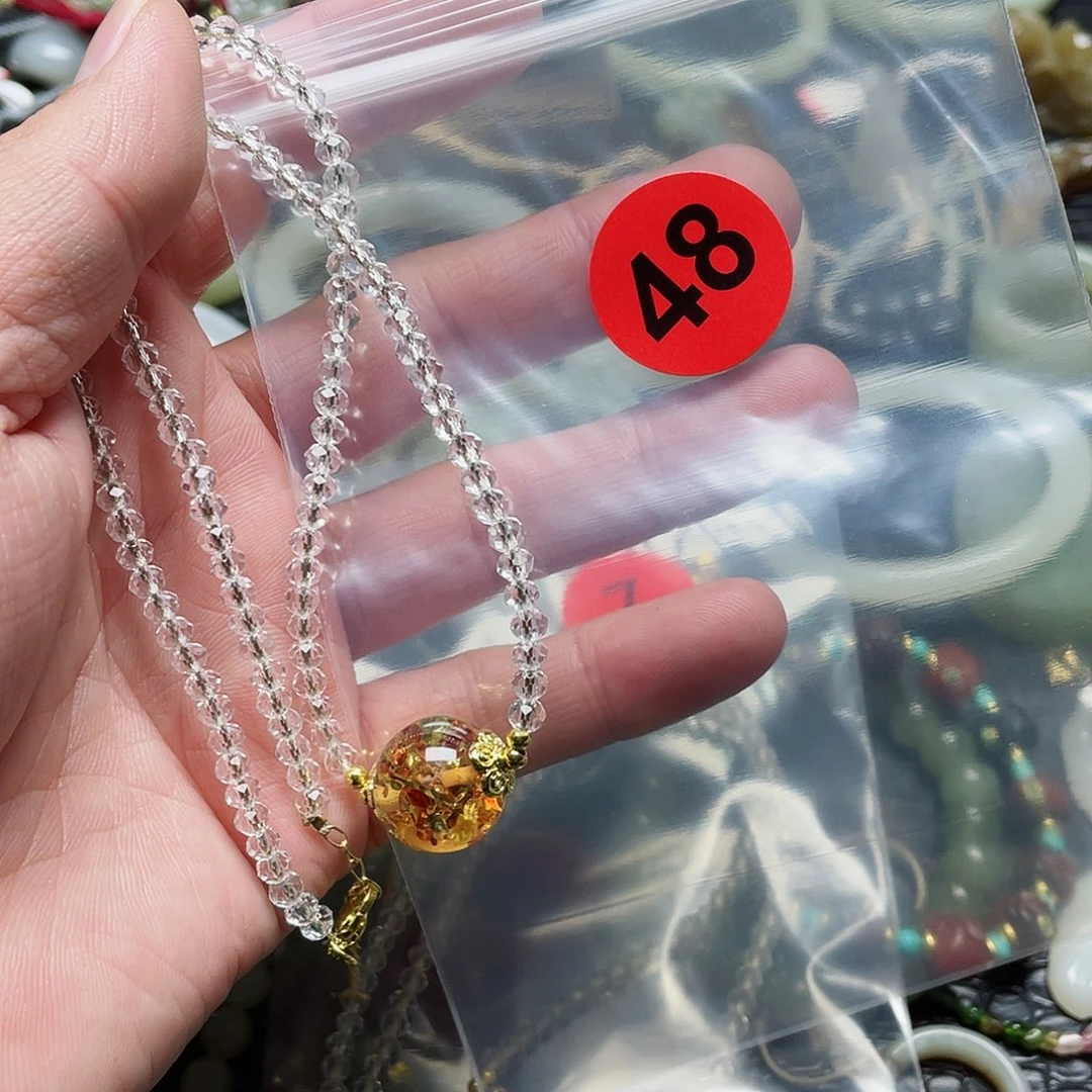 琥珀未镶嵌耳饰兰