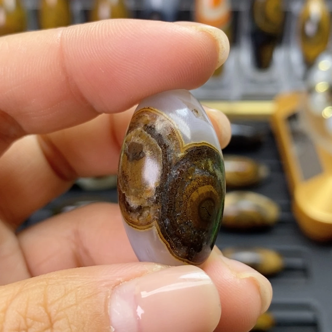 玛瑙/玉髓颈饰合金