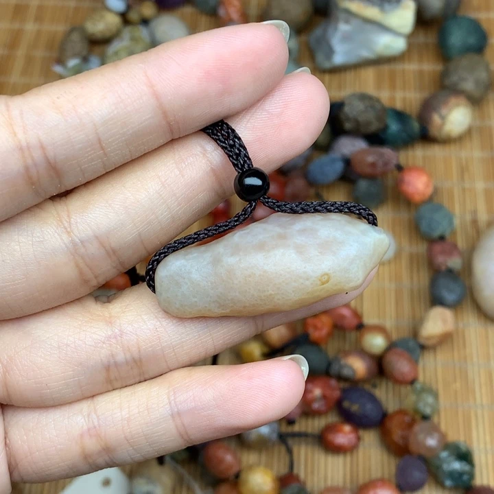 玛瑙/玉髓珠宝半成品未镶嵌?****柒