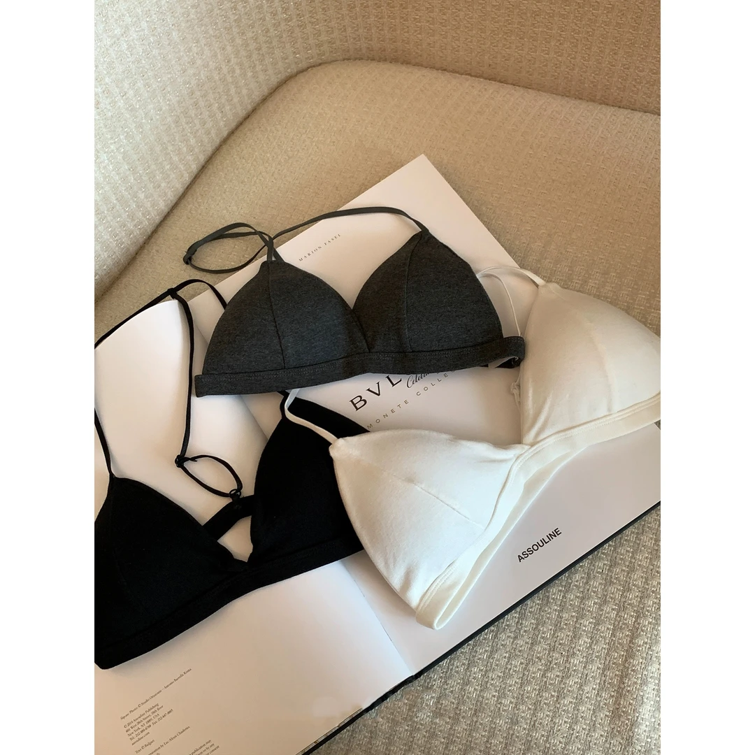 2025夏季新款时髦简约辣妹细带运动休闲三角杯露背一体式吊带背心