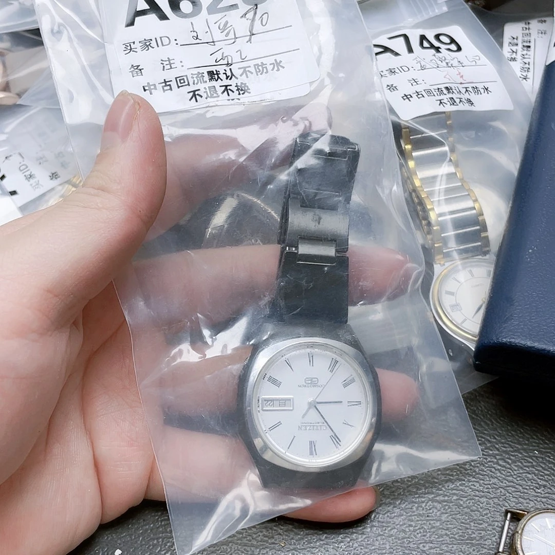 刘***哥中古回流 默认瑕疵629