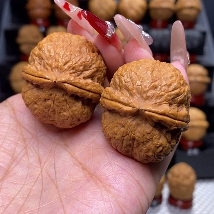 文玩核桃把件铁锤66号