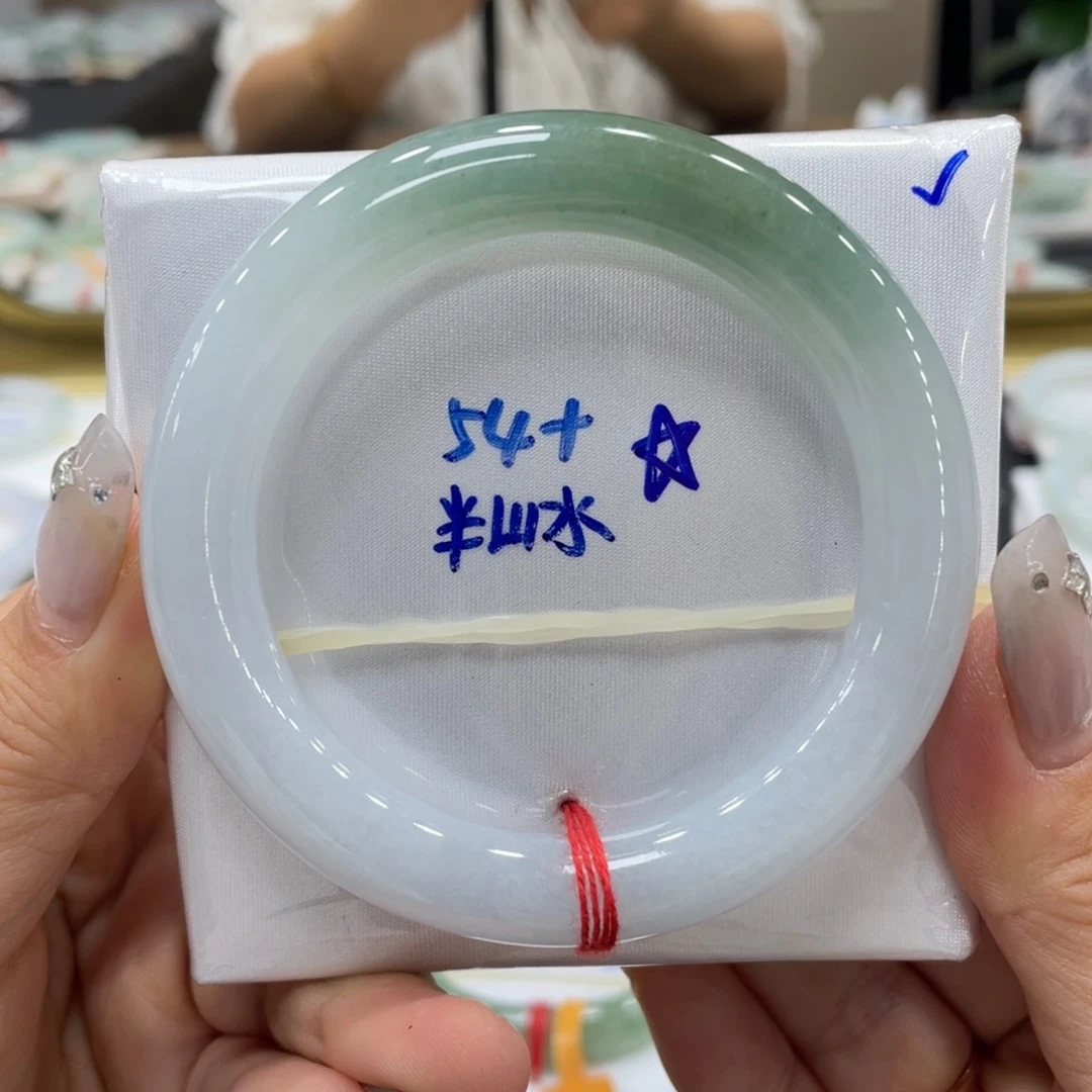 未镶嵌手镯翡翠翡翠