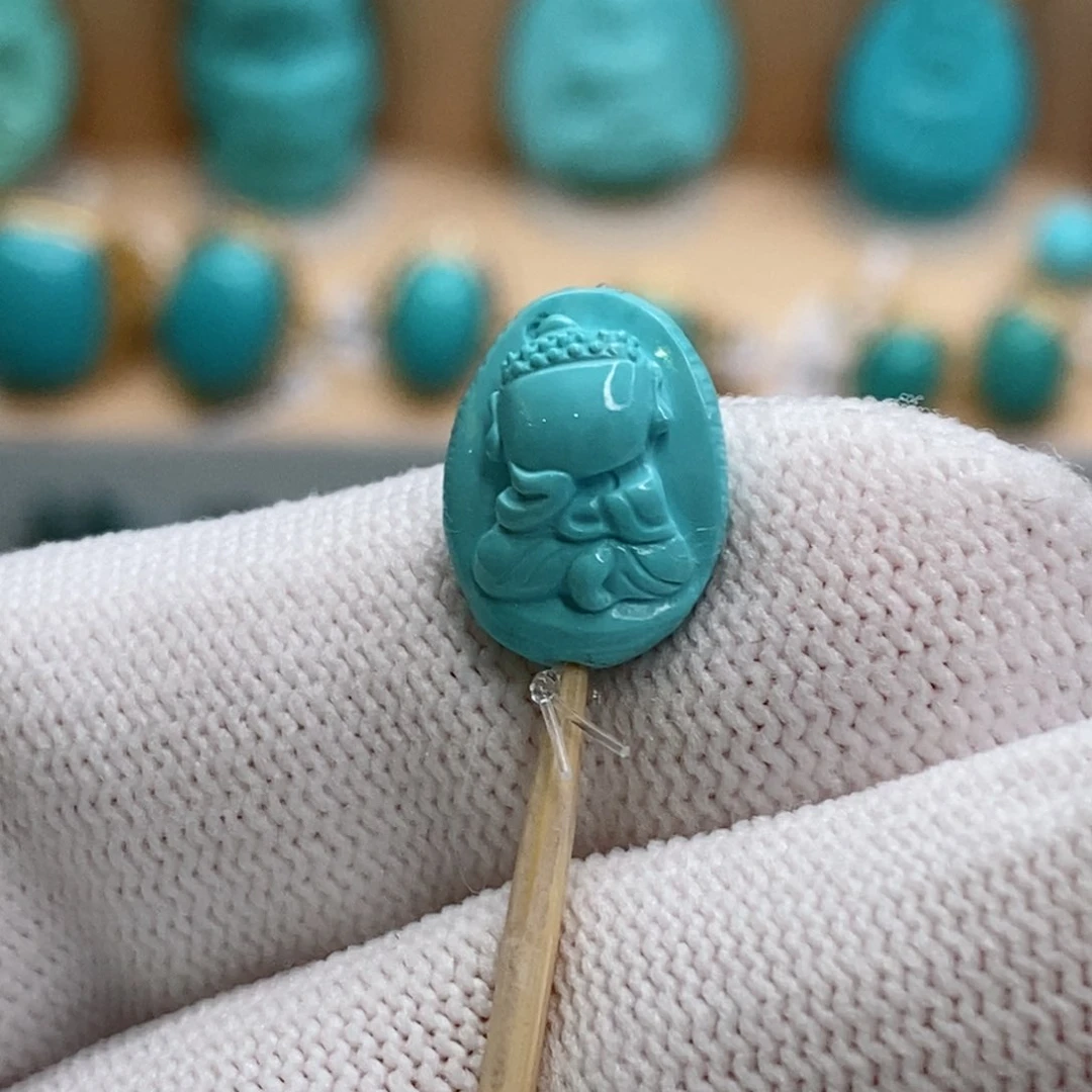 未镶嵌绿松石珠宝奇石