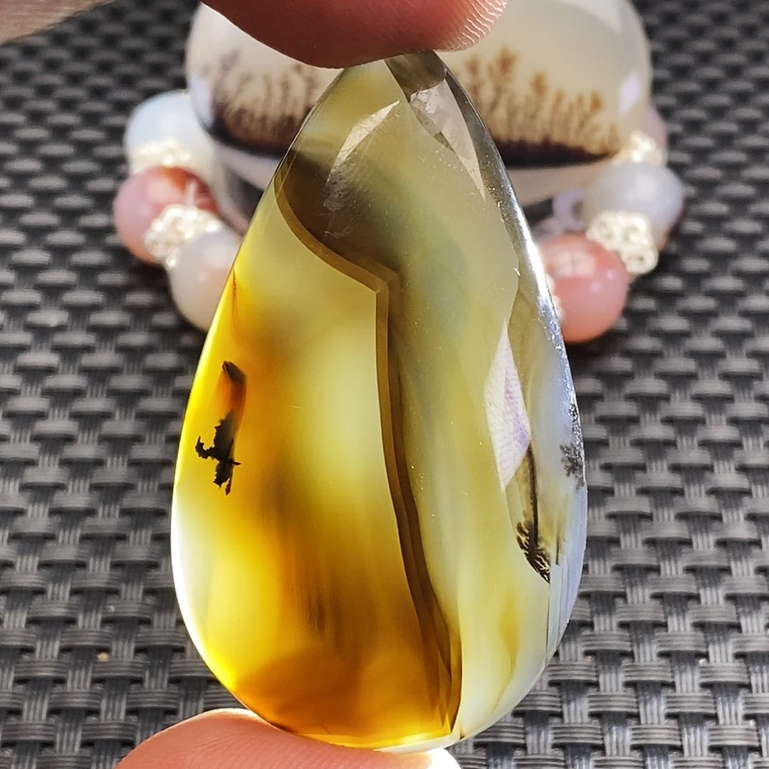 陈***海玛瑙/玉髓未镶嵌吊坠(不含链)
