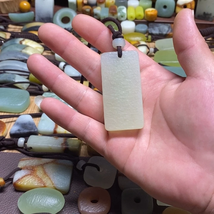 蛇纹石玉未镶嵌挂件༼***༽