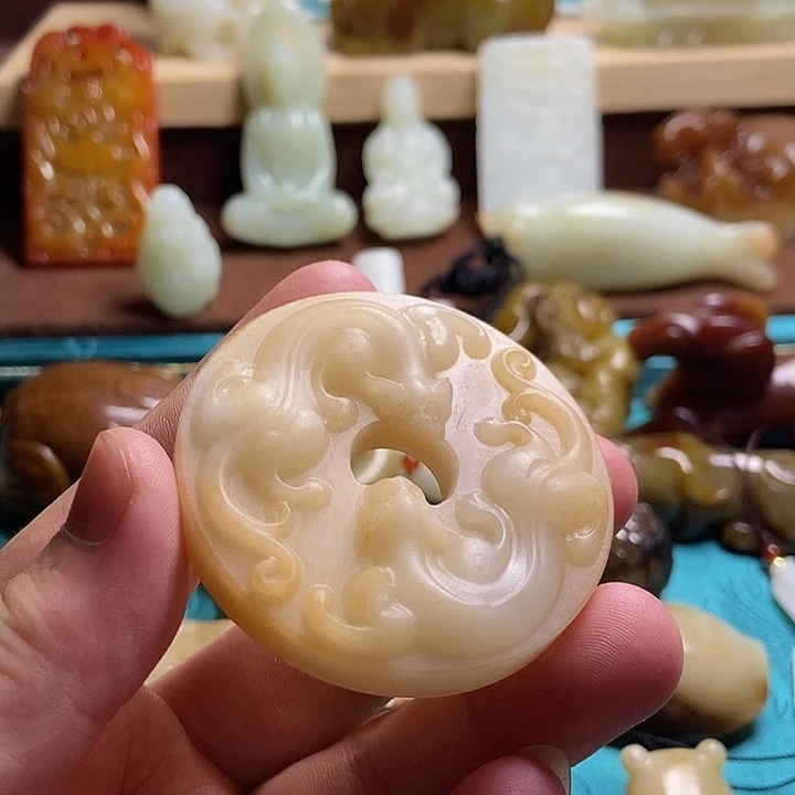 未镶嵌和田玉挂件