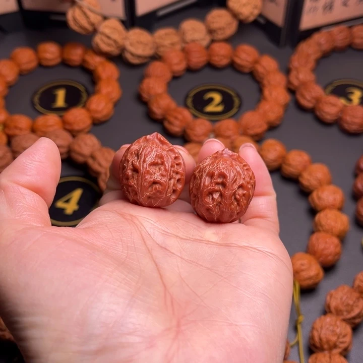 文玩核桃手串小手捻