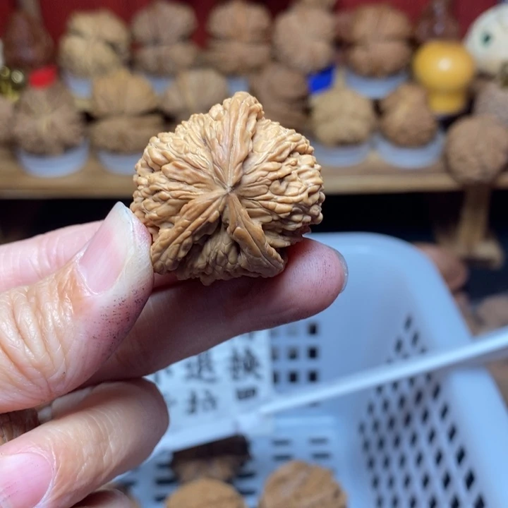洪***️把件文玩核桃文玩