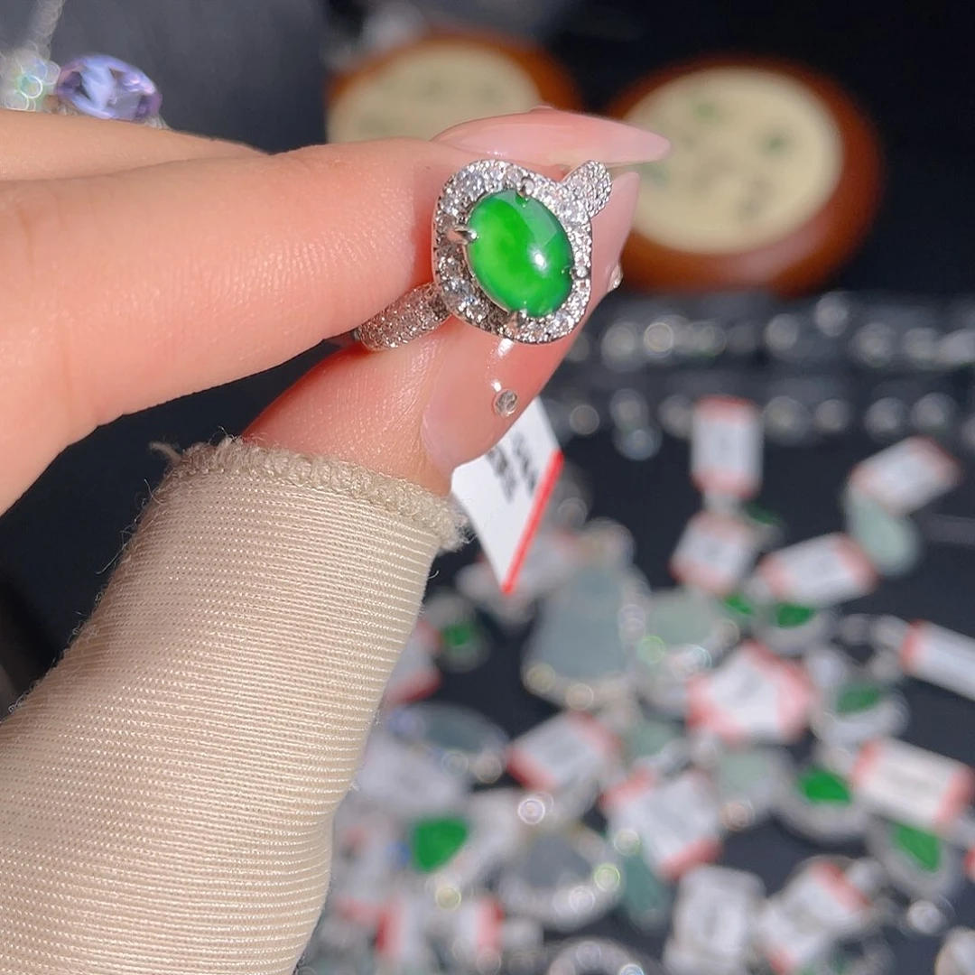 翡翠戒指未镶嵌戒指