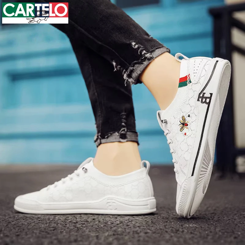 小白鞋男鞋透气秋季2025新款男士百搭休闲爆款皮质干净感痞帅男鞋