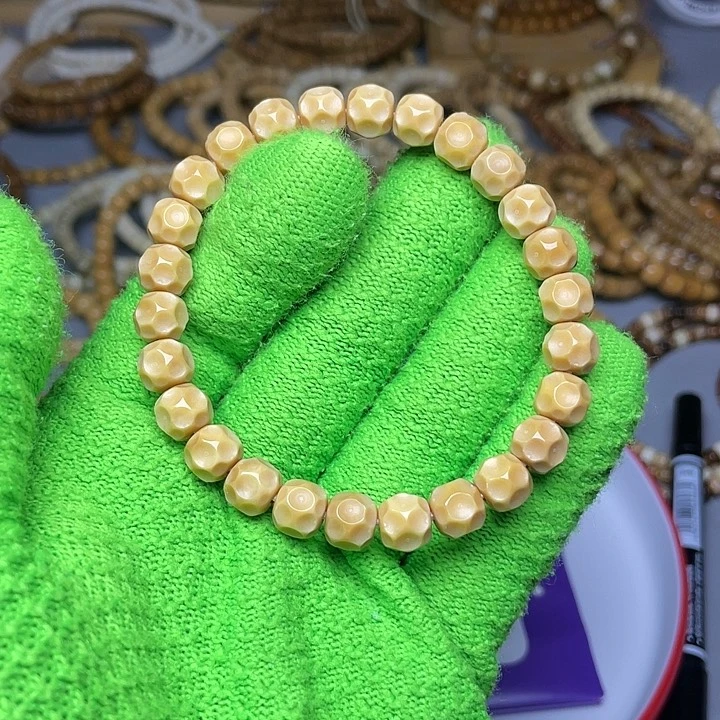 手串龙脊菩提蜜糖无相