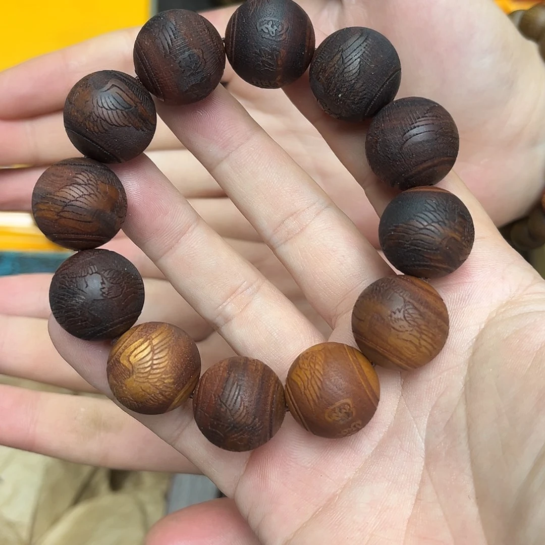 大叶紫檀（黑酸枝木类）