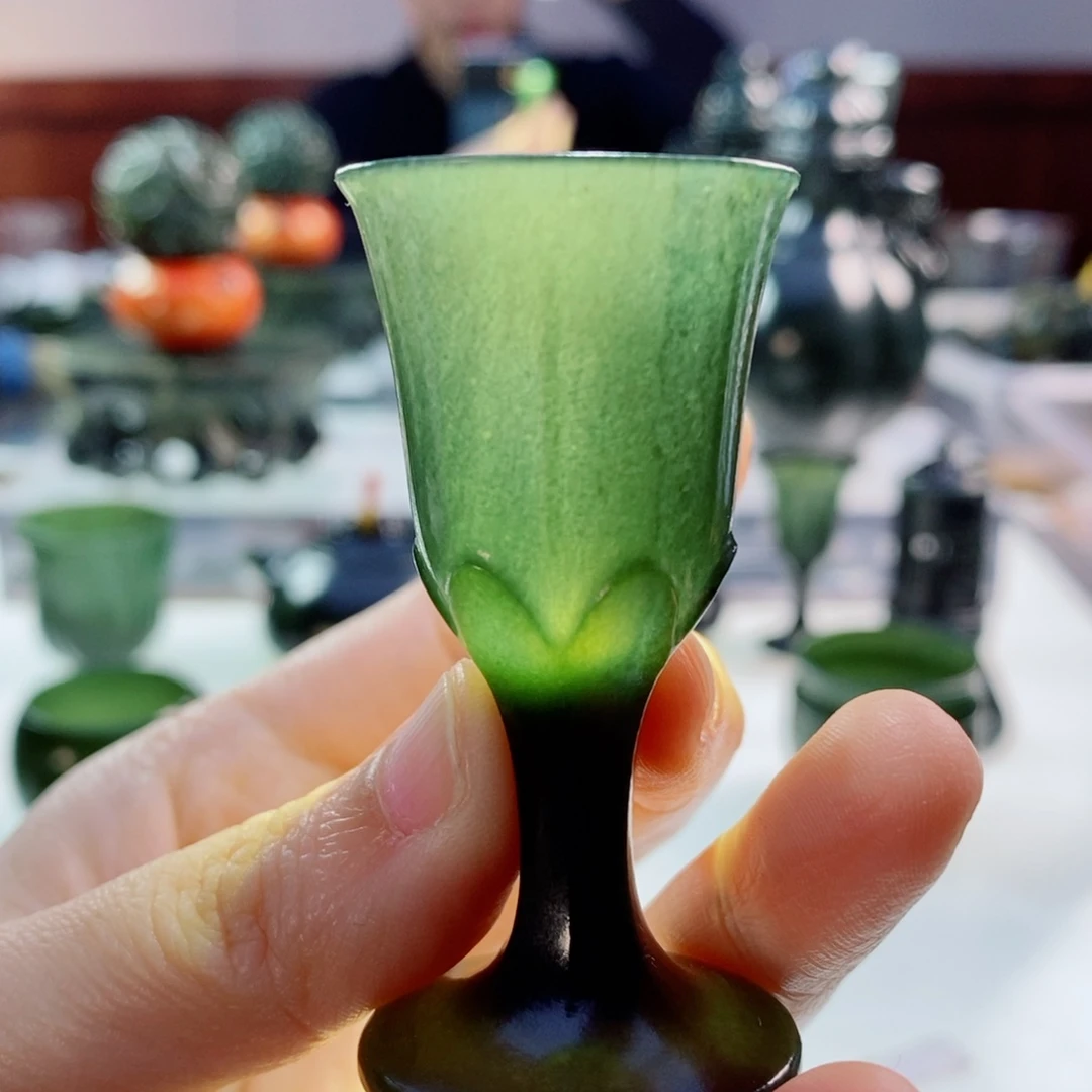 未镶嵌和田玉（青玉）摆件微瑕