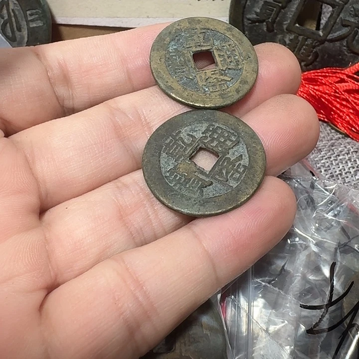 艺***馆铜现代工艺品花钱