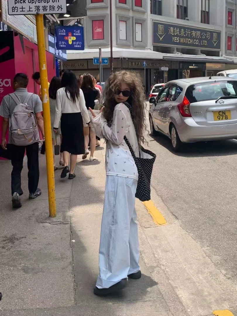 C2-1蓝色“细条纹”休闲裤