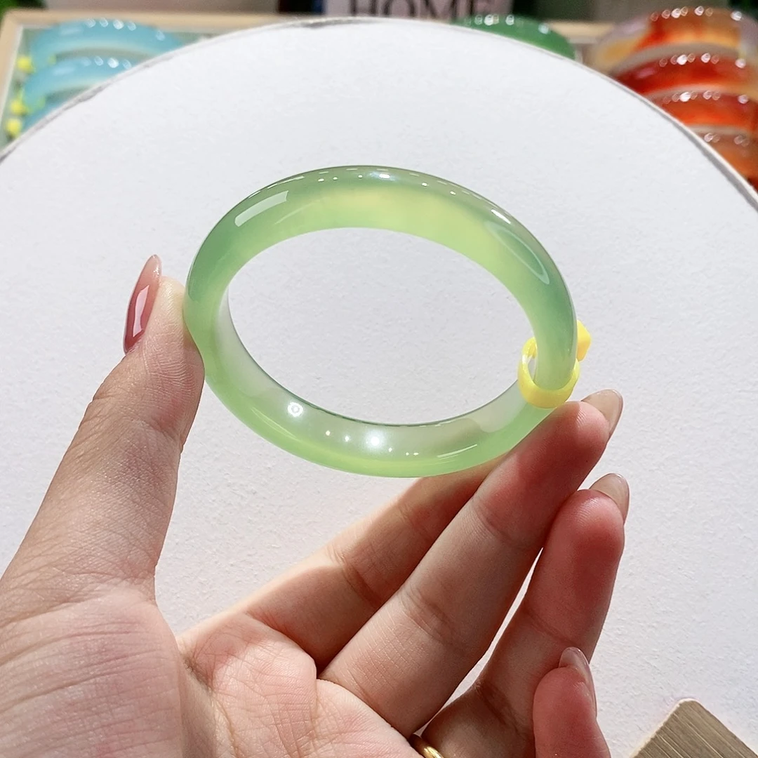 玛瑙/玉髓手镯未镶嵌50.7