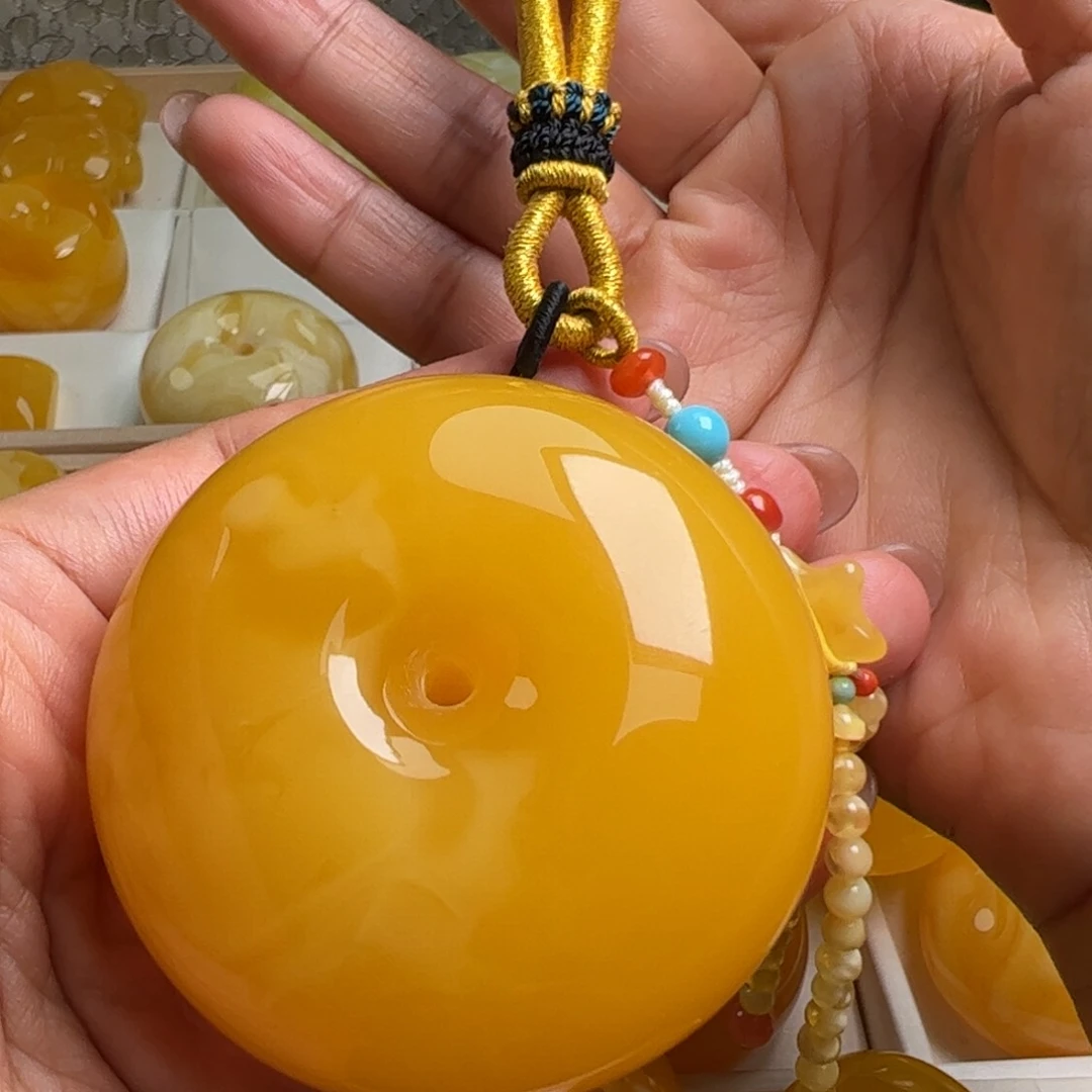 未镶嵌套链蜜蜡无优化