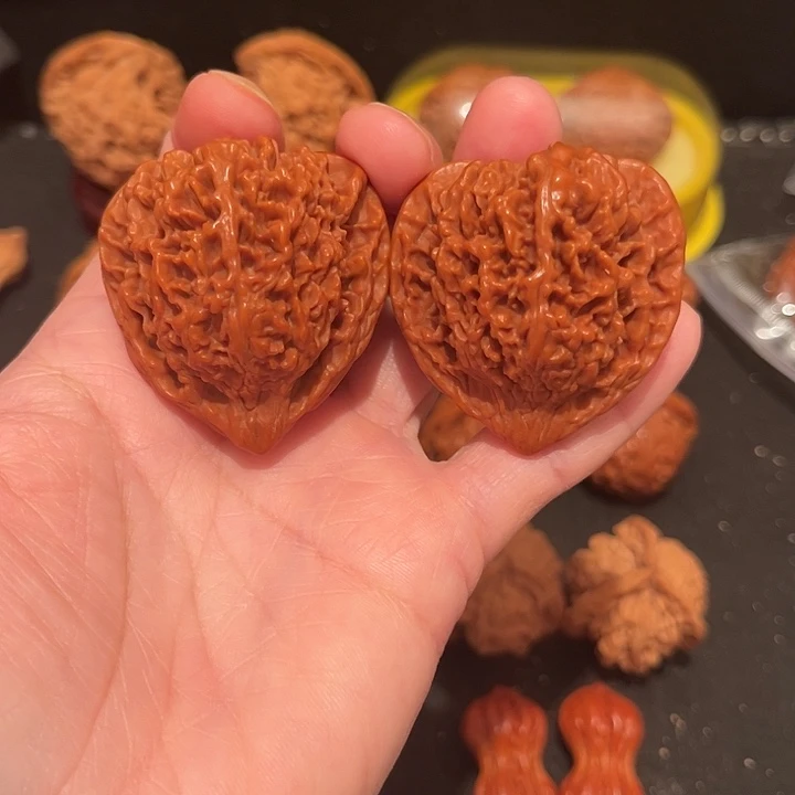 文玩核桃把件三角桩满天星42