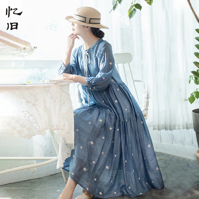 现货2598【心动信号】蓝色刺绣连衣裙女2025春季圆领休闲长裙子