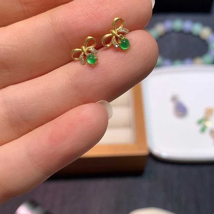 翡翠18K金镶嵌耳饰缅甸翡翠A货