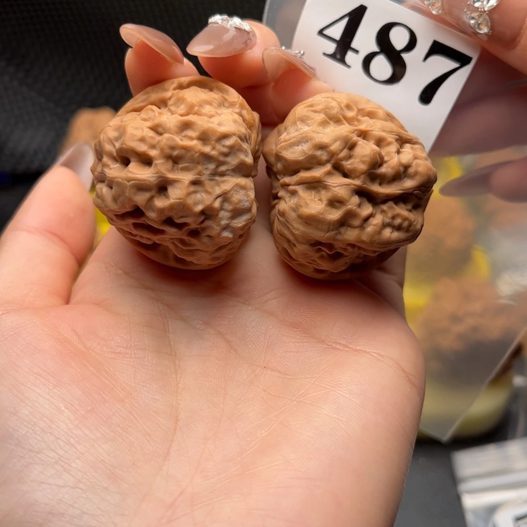 吊坠文玩核桃三角39.5