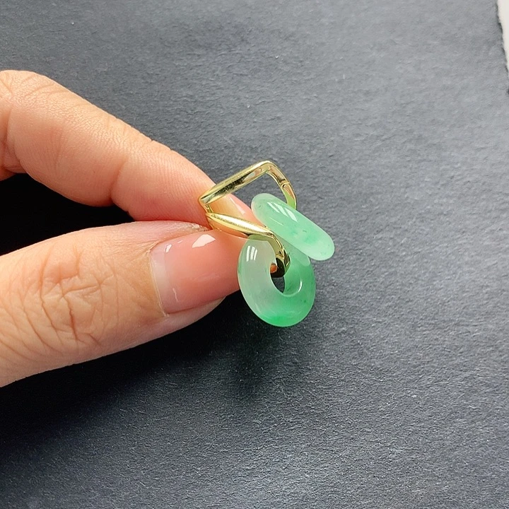 石英质玉银S925镶嵌耳环嗯*