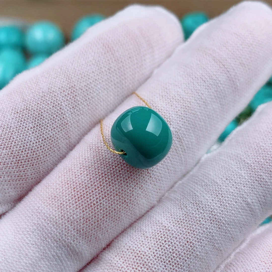绿松石未镶嵌颈饰11mm