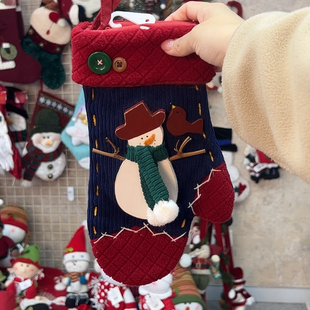 毛绒雪人手套立体