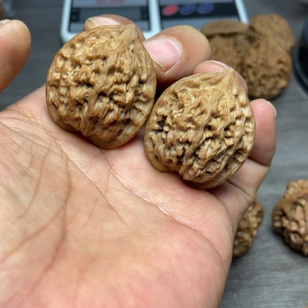 吊坠文玩核桃秦公子33尺