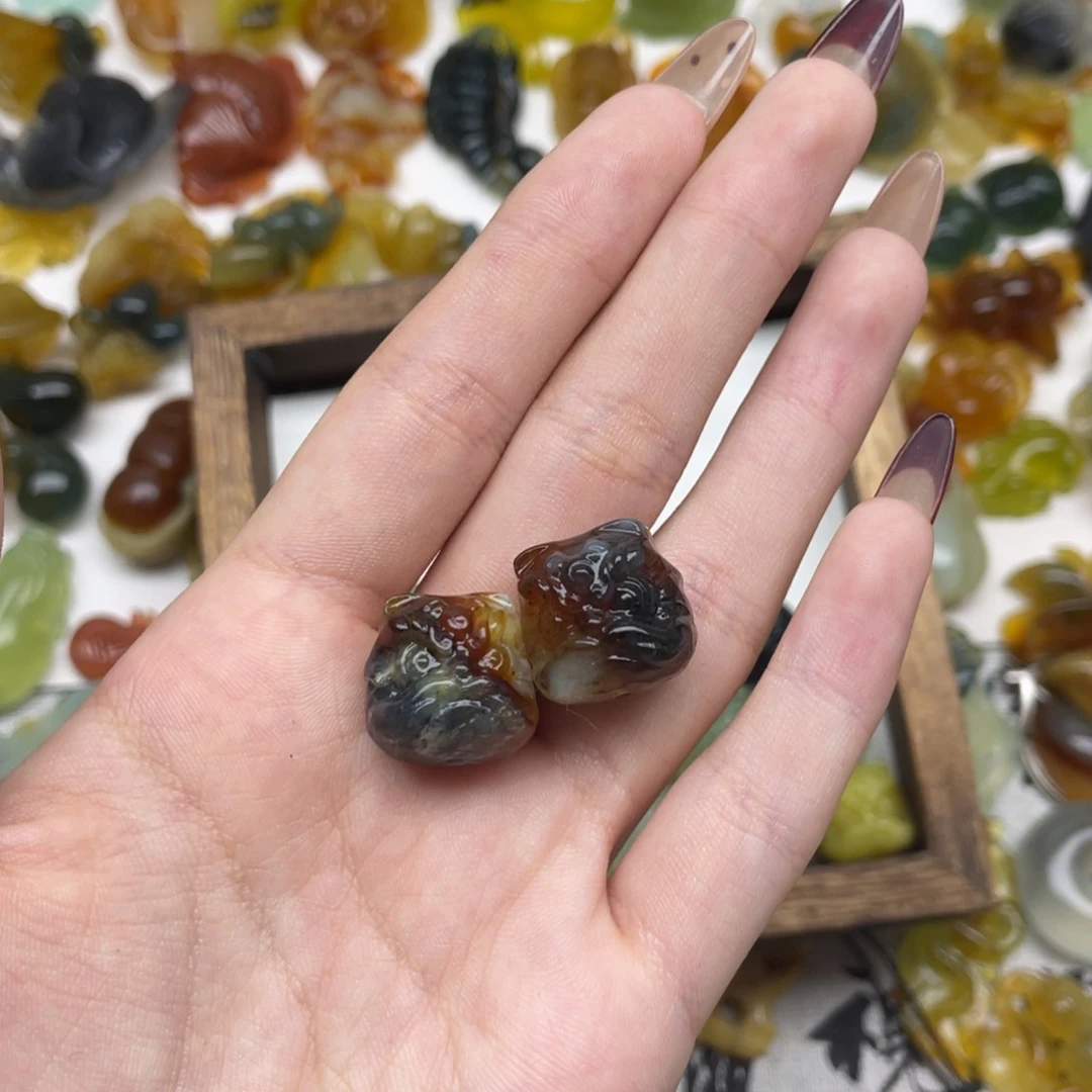 蛇纹石玉颈饰未镶嵌9***一