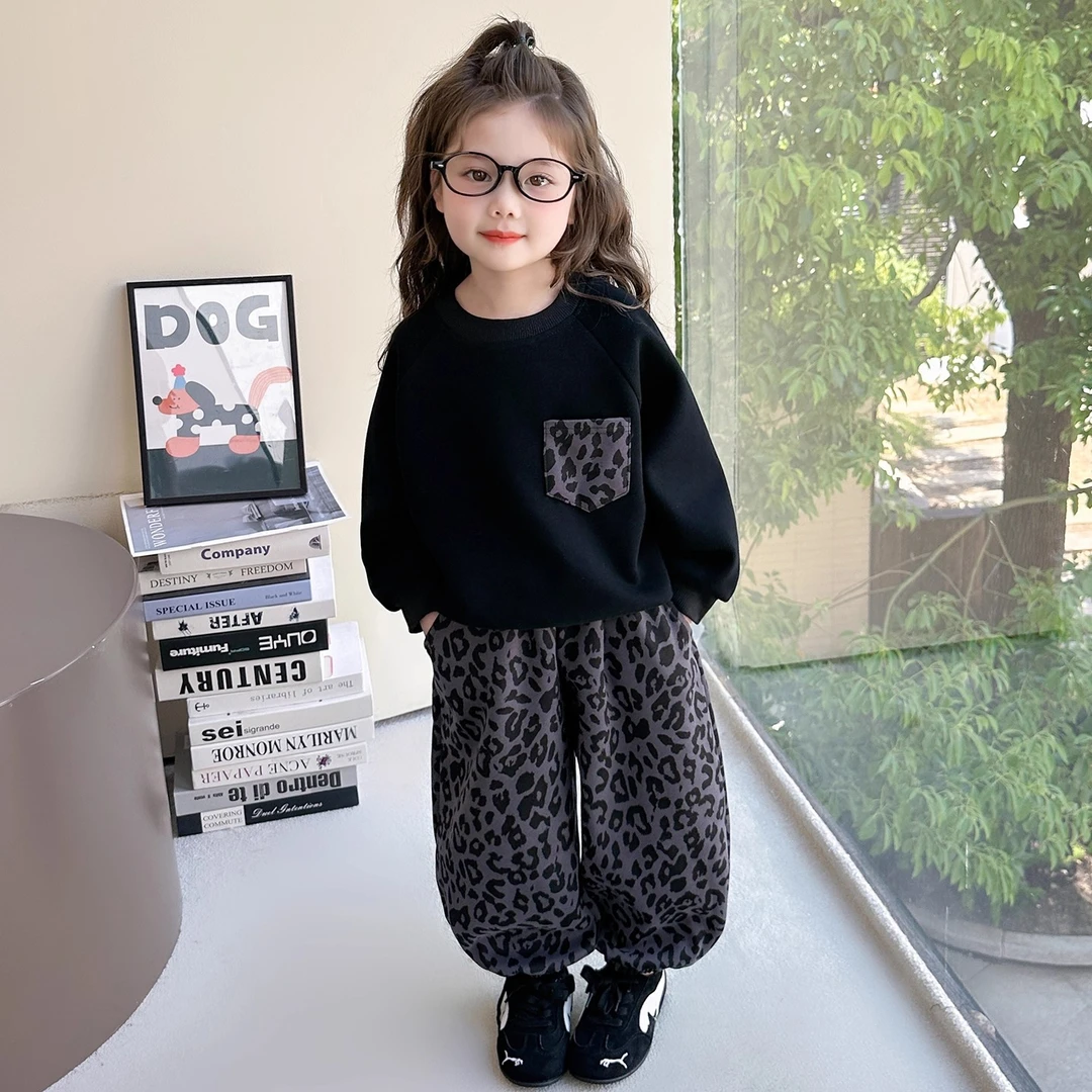 女童潮酷豹纹卫衣套装2025秋季新款儿童韩系百搭时髦灯笼裤两件套