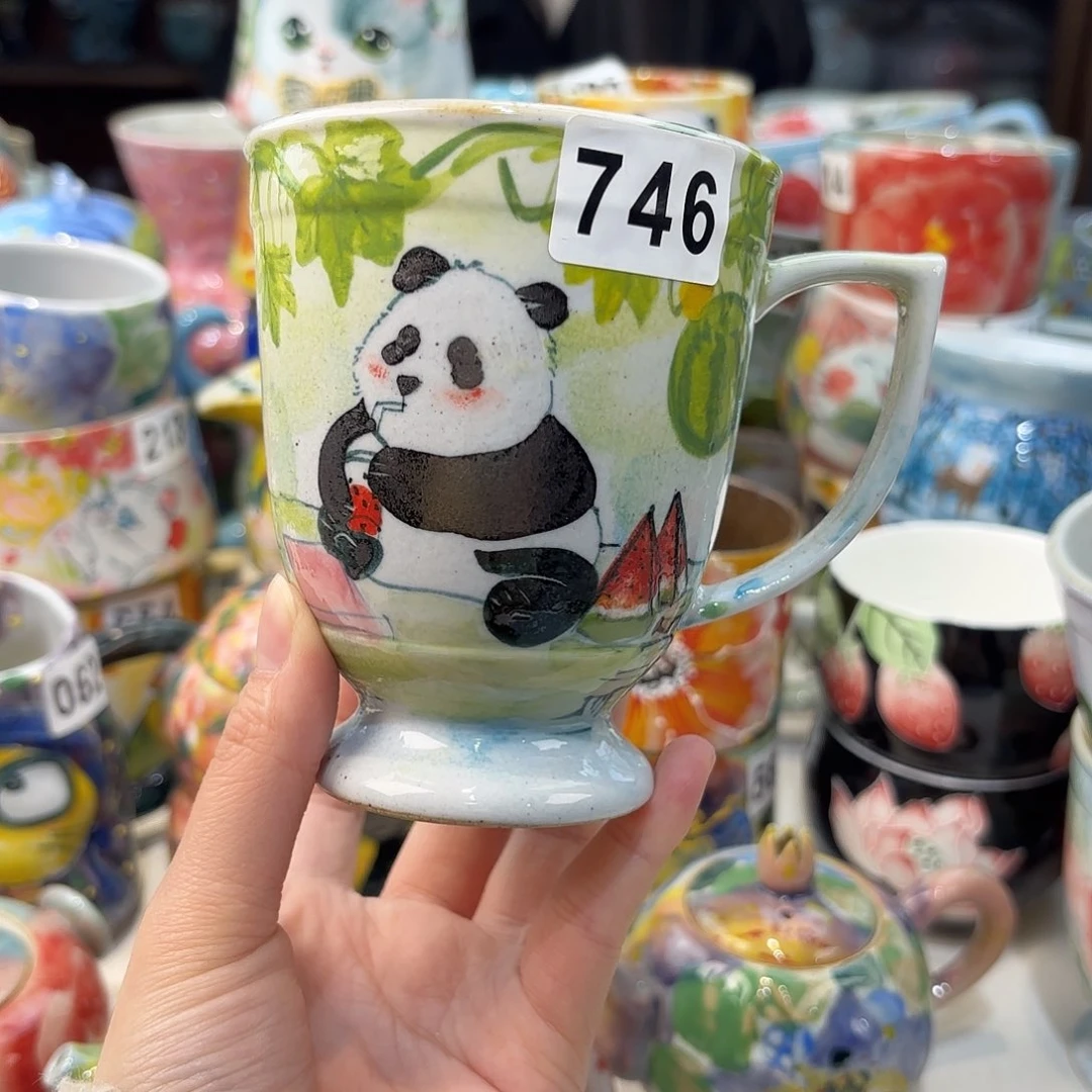 瓷片兔兔好可爱呀