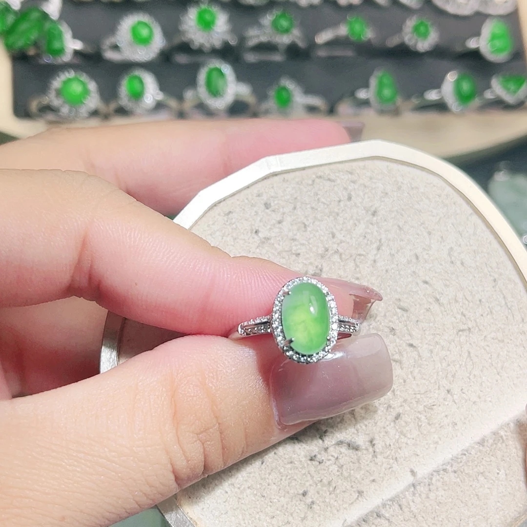 翡翠未镶嵌挂件裸石