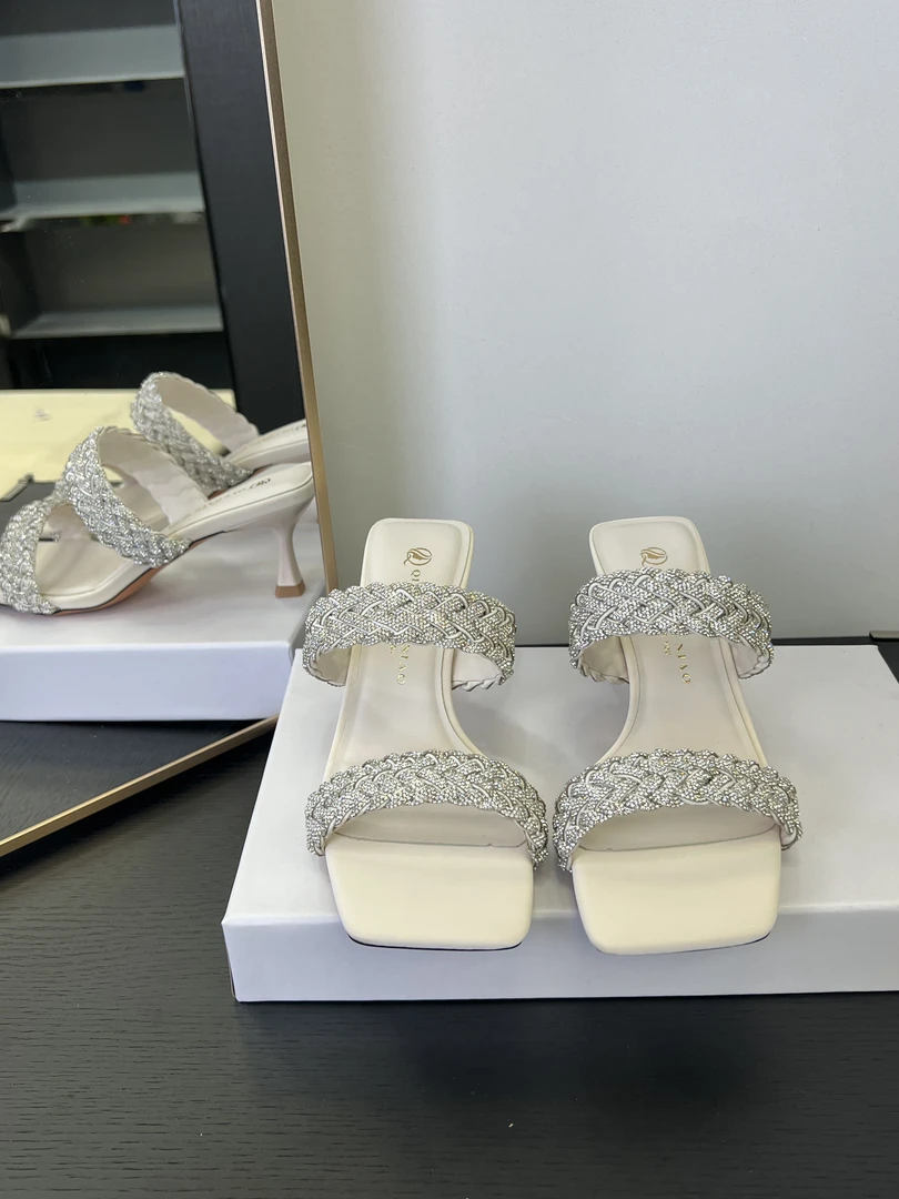 （5厘米）5590-2米色细跟高跟鞋时尚舒适