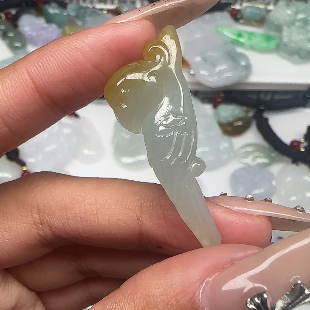 翡翠未镶嵌颈饰50