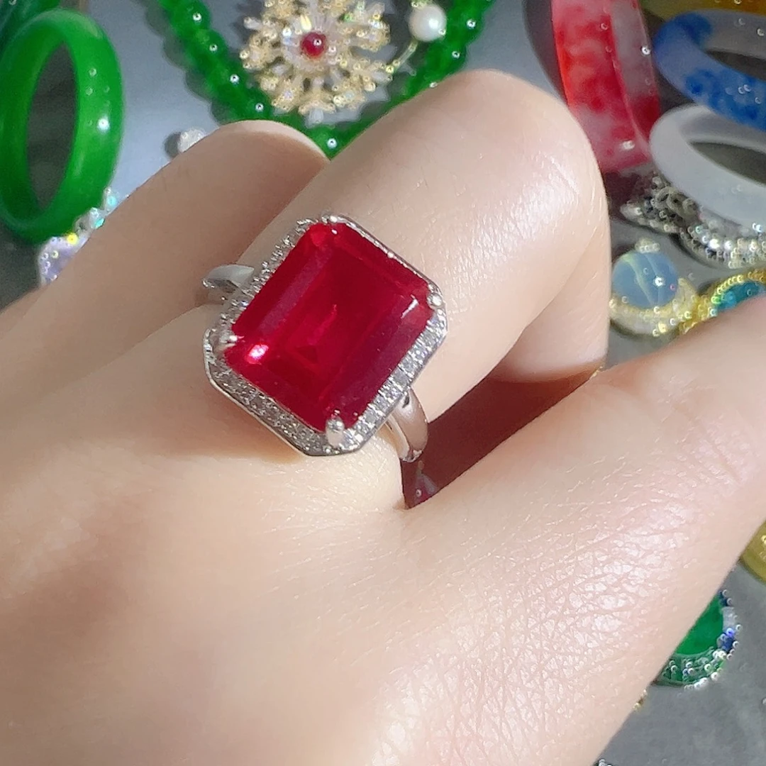 花岗石钨合金红色蓝色大宝贝