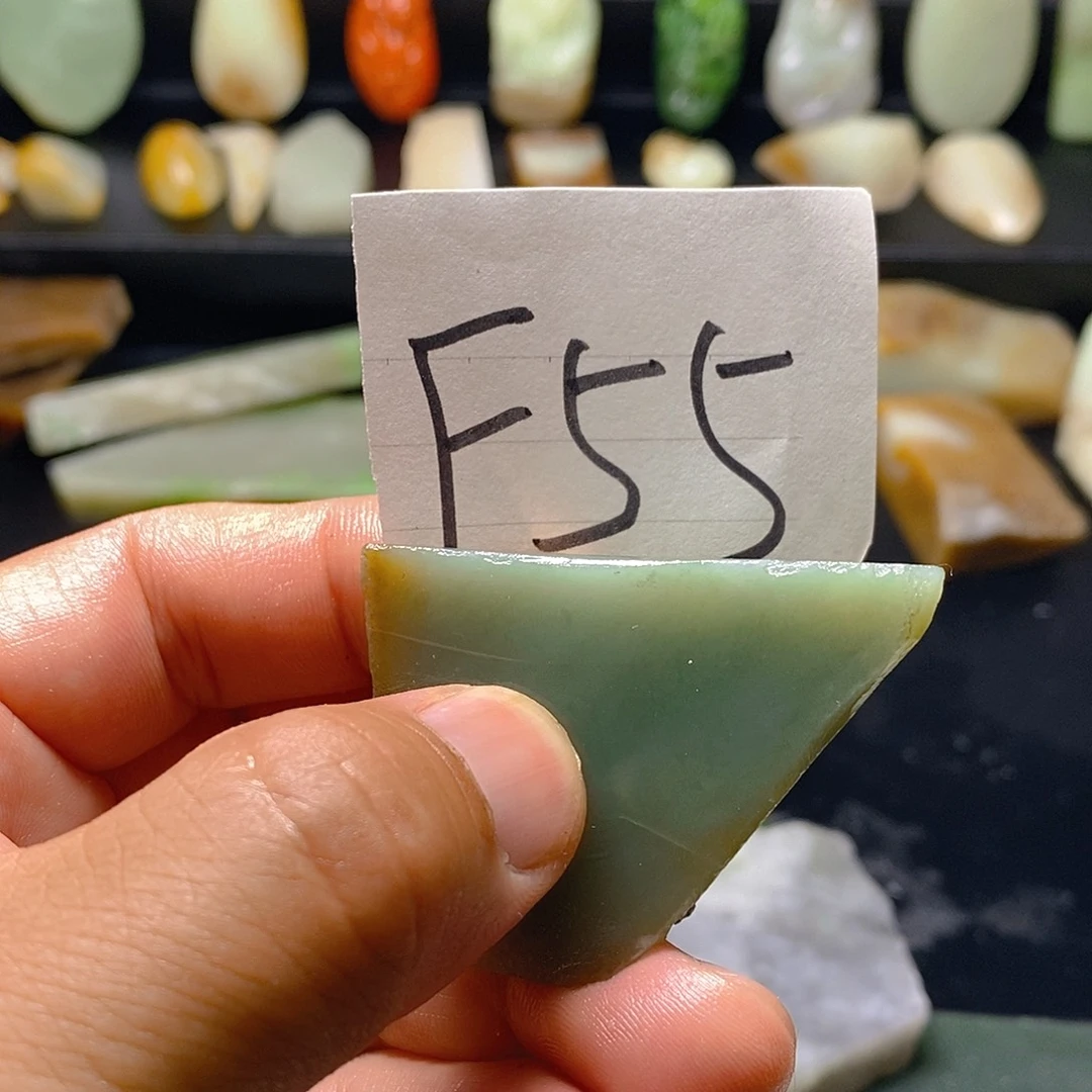 和田玉（糖玉）未镶嵌珠宝半成品